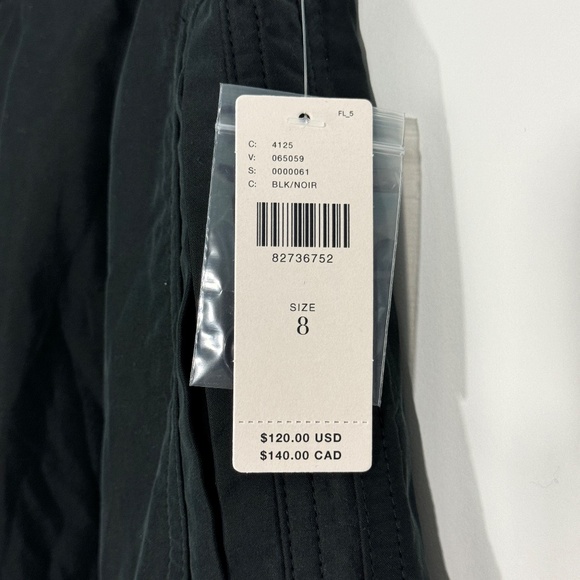 By Anthropologie Women’s Size 8 Medium Black Casual Pleated Long Shorts New - Picture 4 of 10